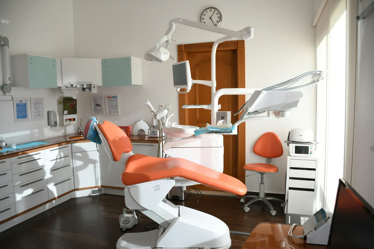 Dental & Health Clinics